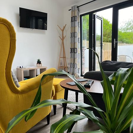 The Coop Apartment Holsworthy Exterior photo